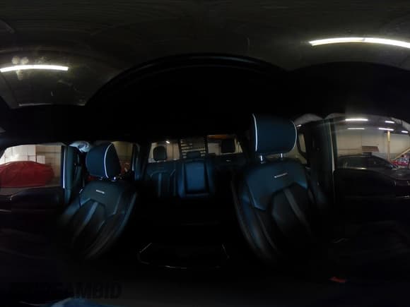 ✅ 2018 Ford F-150 XL • VIN: 1FTFW1E11JFD48792 • Лот: 41507358. Опубликован ранее на IAAI с пробегом 122 758 миль. Бесплатный доступ к архиву аукционных продаж из США и подробный отчёт об истории автомобиля на DreamBid. Изображение 18.