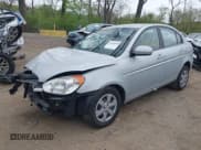 ✅ 2010 Hyundai Accent GLS • VIN: KMHCN4AC5AU477897 • Лот: 42031036. Опубликован ранее на IAAI с пробегом 121 498 миль. Бесплатный доступ к архиву аукционных продаж из США и подробный отчёт об истории автомобиля на DreamBid. Изображение 16.
