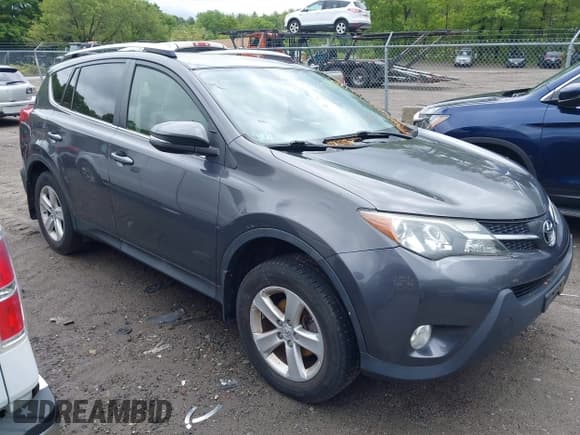 ✅ 2013 Toyota RAV4 XLE • VIN: JTMRFREV2D5002727 • Lot: 42273740. Listed on IAAI with 180,162 mi. Free auction sales archive from the USA and detailed vehicle history report at DreamBid. Image 1.