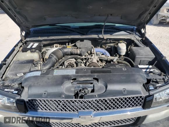 ✅ 2003 Chevrolet Silverado 2500HD LS • VIN: 1GCHC29183E114983 • Lot: 75506984. Wystawiony na Copart z przebiegiem 148 474 mil. Bezpłatny archiwum sprzedaży aukcyjnych z USA i szczegółowy raport historii pojazdu na DreamBid. Zdjęcie 12.