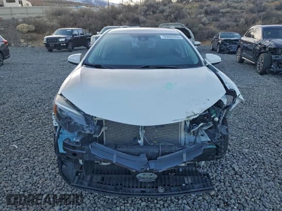 ✅ 2018 Toyota Corolla SE • VIN: 5YFBURHE3JP781301 • Lot: 93660435. Listed on Copart with 99,335 mi. Free auction sales archive from the USA and detailed vehicle history report at DreamBid. Image 5.
