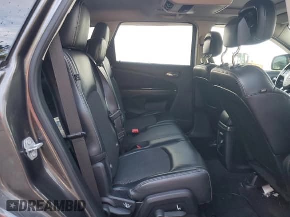 ✅ 2017 Dodge Journey Crossroad Plus • VIN: 3C4PDDGG5HT639079 • Lot: 84478465. Wystawiony na Copart z przebiegiem Nie podano. Bezpłatny archiwum sprzedaży aukcyjnych z USA i szczegółowy raport historii pojazdu na DreamBid. Zdjęcie 10.