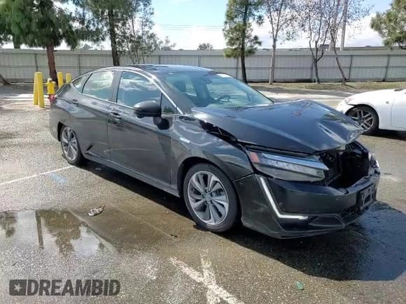 ✅ 2018 Honda Clarity Touring • VIN: JHMZC5F36JC006932 • Лот: 46581553. Опубликован ранее на Copart с пробегом 119 529 миль. Бесплатный доступ к архиву аукционных продаж из США и подробный отчёт об истории автомобиля на DreamBid. Изображение 10.