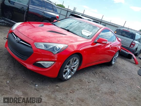 ✅ 2013 Hyundai Genesis Coupe Grand Touring • VIN: KMHHU6KJ4DU107997 • Lot: 42558525. Wystawiony na IAAI z przebiegiem 116 475 mil. Bezpłatny archiwum sprzedaży aukcyjnych z USA i szczegółowy raport historii pojazdu na DreamBid. Zdjęcie 18.