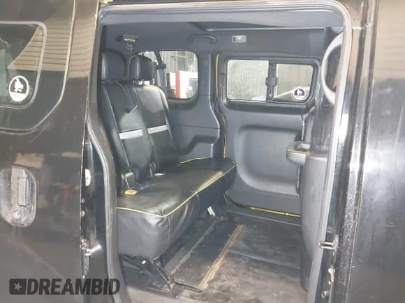 ✅ 2015 Nissan NV200 • VIN: 3N8CM0JT3FK714642 • Lot: 41538122. Listed on IAAI with 206,565 mi. Free auction sales archive from the USA and detailed vehicle history report at DreamBid. Image 8.