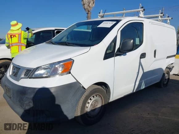 ✅ 2017 Nissan NV200 S • VIN: 3N6CM0KN5HK708451 • Lot: 41687159. Listed on IAAI with 162,892 mi. Free auction sales archive from the USA and detailed vehicle history report at DreamBid. Image 17.