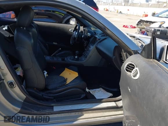 ✅ 2003 Nissan 350Z Touring • VIN: JN1AZ34E93T009576 • Lot: 42724798. Listed on IAAI with 127,743 mi. Free auction sales archive from the USA and detailed vehicle history report at DreamBid. Image 5.