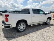 ✅ 2025 Chevrolet Silverado 1500 • VIN: 3GCUKJELXSG260022 • Лот: 62686135. Опубликован ранее на Copart с пробегом 3 987 миль. Бесплатный доступ к архиву аукционных продаж из США и подробный отчёт об истории автомобиля на DreamBid. Изображение 3.