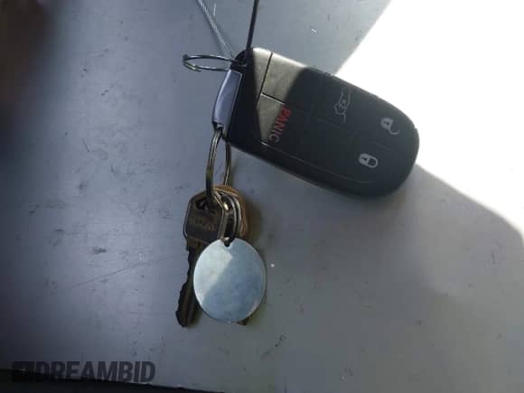 2020 Jeep Grand Cherokee Altitude z VIN 1C4RJEAG7LC113623, wystawiony jako IAAI lot #42478952 z przebiegiem 86 292 mil mil oraz . Historia ofert i sprzedaży dostępna na DreamBid. Obrazek 11.