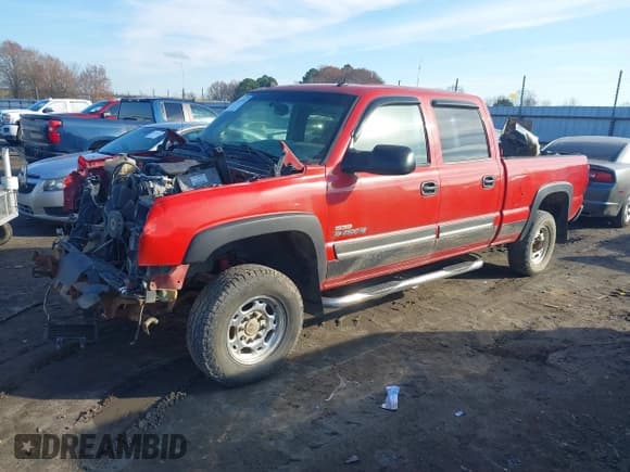 ✅ 2005 Chevrolet Silverado 2500HD LT • VIN: 1GCHK23275F851366 • Lot: 41112367. Wystawiony na IAAI z przebiegiem 300 934 mil. Bezpłatny archiwum sprzedaży aukcyjnych z USA i szczegółowy raport historii pojazdu na DreamBid. Zdjęcie 23.