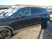 ✅ 2015 Lincoln MKC • VIN: 5LMCJ1A94FUJ32606 • Lot: 43627189. Wystawiony na IAAI z przebiegiem 146 856 mil. Bezpłatny archiwum sprzedaży aukcyjnych z USA i szczegółowy raport historii pojazdu na DreamBid. Zdjęcie 14.