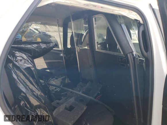 ✅ 2020 Dodge Durango Pursuit • VIN: 1C4SDJFT1LC443345 • Lot: 50147415. Wystawiony na Copart z przebiegiem 78 253 mil. Bezpłatny archiwum sprzedaży aukcyjnych z USA i szczegółowy raport historii pojazdu na DreamBid. Zdjęcie 11.