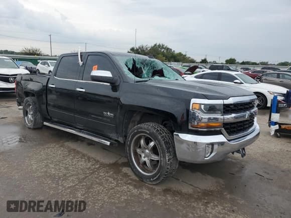 ✅ 2017 Chevrolet Silverado 1500 LT • VIN: 3GCPCREC2HG430424 • Лот: 70090844. Опубликован ранее на Copart с пробегом Не указан. Бесплатный доступ к архиву аукционных продаж из США и подробный отчёт об истории автомобиля на DreamBid. Изображение 4.
