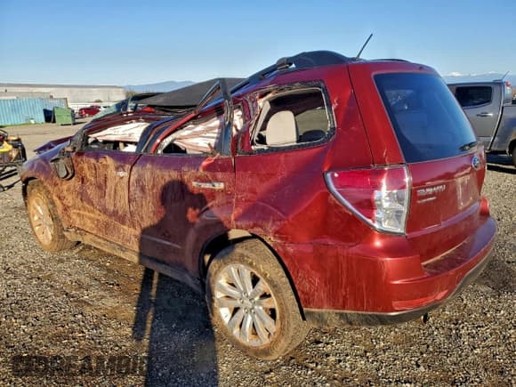 ✅ 2012 Subaru Forester X Premium • VIN: JF2SHADC1CH464465 • Lot: 93928285. Listed on Copart with 175,399 mi. Free auction sales archive from the USA and detailed vehicle history report at DreamBid. Image 2.