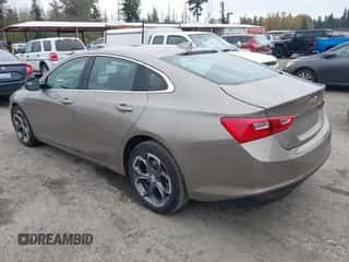 2024 Chevrolet Malibu LT z VIN 1G1ZD5ST1RF222162, wystawiony jako IAAI lot #43586715 z przebiegiem 38 518 mil mil oraz . Historia ofert i sprzedaży dostępna na DreamBid. Obrazek 3.