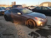✅ 2011 Hyundai Genesis Coupe Grand Touring • VIN: KMHHU6KH2BU049348 • Lot: 82789694. Wystawiony na Copart z przebiegiem 144 613 mil. Bezpłatny archiwum sprzedaży aukcyjnych z USA i szczegółowy raport historii pojazdu na DreamBid. Zdjęcie 4.