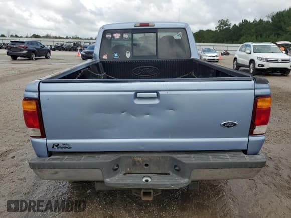 ✅ 1998 Ford Ranger XL • VIN: 1FTYR10C7WUA46998 • Lot: 82241625. Listed on Copart with 134,670 mi. Free auction sales archive from the USA and detailed vehicle history report at DreamBid. Image 6.