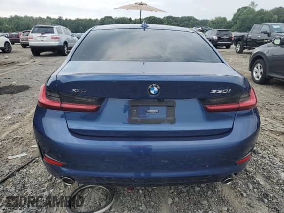 2022 BMW 3 Series 330i xDrive z VIN 3MW5R7J07N8C58710, wystawiony jako Copart lot #66863785 z przebiegiem Nie podano mil oraz Szkoda całkowita • Salvage title. Historia ofert i sprzedaży dostępna na DreamBid. Obrazek 6.