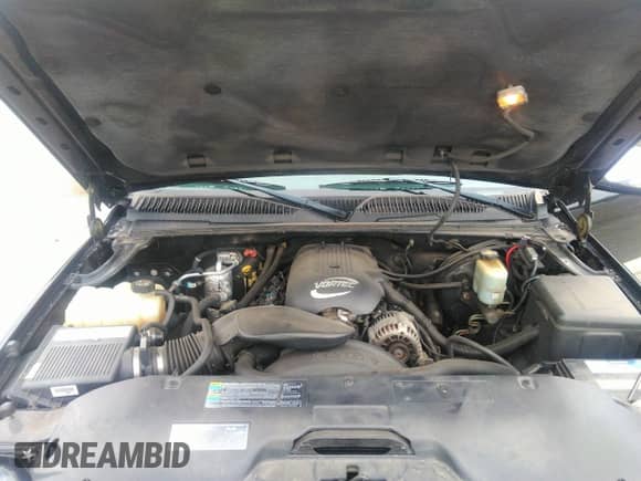 2002 Chevrolet Silverado 1500 LS with VIN 1GCEK14T72Z273185, listed as a IAAI auction lot 34055338 with 123,301 mi miles and . Bid and sale history available at DreamBid. Image 10.