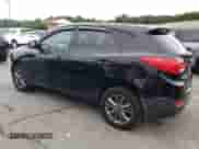 2015 Hyundai Tucson GLS z VIN KM8JTCAF9FU051445, wystawiony jako Copart lot #64307073 z przebiegiem 131 185 mil mil oraz . Historia ofert i sprzedaży dostępna na DreamBid. Obrazek 2.