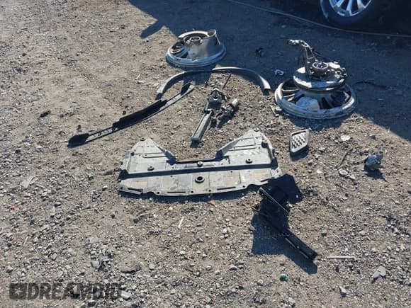 ✅ 2020 Chevrolet Silverado 1500 High Country • VIN: 3GCUYHED4LG344502 • Лот: 43471785. Опубликован ранее на IAAI с пробегом 56 662 миль. Бесплатный доступ к архиву аукционных продаж из США и подробный отчёт об истории автомобиля на DreamBid. Изображение 13.