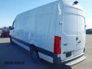 ✅ 2020 Mercedes-Benz Sprinter Cargo • VIN: W1W4ECHY5LT035395 • Lot: 42198516. Wystawiony na IAAI z przebiegiem 14 518 mil. Bezpłatny archiwum sprzedaży aukcyjnych z USA i szczegółowy raport historii pojazdu na DreamBid. Zdjęcie 3.