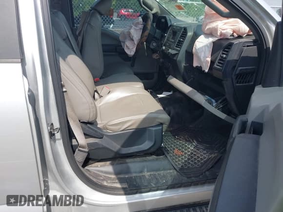 ✅ 2015 Ford F-150 XLT • VIN: 1FTEW1EF1FKE07829 • Lot: 42292431. Listed on IAAI with Not provided. Free auction sales archive from the USA and detailed vehicle history report at DreamBid. Image 5.