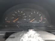 ✅ 1997 Suzuki X-90 • VIN: JS3LB11S7V4100188 • Lot: 86440804. Wystawiony na Copart z przebiegiem Nie podano. Bezpłatny archiwum sprzedaży aukcyjnych z USA i szczegółowy raport historii pojazdu na DreamBid. Zdjęcie 9.