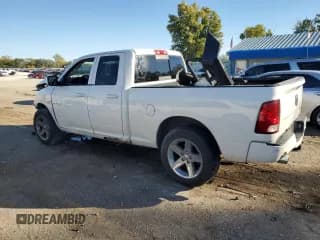 ✅ 2009 Dodge 1500 Sport • VIN: 1D3HV18TX9S724697 • Lot: 77217304. Wystawiony na Copart z przebiegiem 179 736 mil. Bezpłatny archiwum sprzedaży aukcyjnych z USA i szczegółowy raport historii pojazdu na DreamBid. Zdjęcie 2.