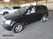 ✅ 2008 Kia Sorento LX • VIN: KNDJD735385838904 • Лот: 70477164. Опубликован ранее на Copart с пробегом 154 831 миль. Бесплатный доступ к архиву аукционных продаж из США и подробный отчёт об истории автомобиля на DreamBid. Изображение 1.
