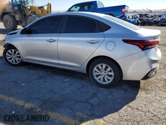 ✅ 2020 Hyundai Accent SE • VIN: 3KPC24A69LE098961 • Лот: 48497845. Опубликован ранее на Copart с пробегом 51 750 миль. Бесплатный доступ к архиву аукционных продаж из США и подробный отчёт об истории автомобиля на DreamBid. Изображение 2.