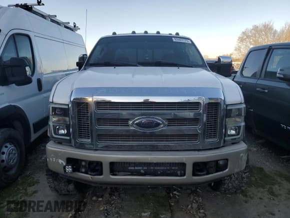 ✅ 2010 Ford F-250 XL • VIN: 1FTSW2BR8AEA32696 • Лот: 92097775. Опубликован ранее на Copart с пробегом 181 193 миль. Бесплатный доступ к архиву аукционных продаж из США и подробный отчёт об истории автомобиля на DreamBid. Изображение 5.