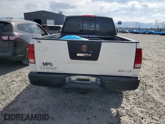 ✅ 2005 Nissan Titan SE • VIN: 1N6AA06B65N513898 • Lot: 54725925. Listed on Copart with 178,096 mi. Free auction sales archive from the USA and detailed vehicle history report at DreamBid. Image 6.
