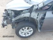 ✅ 2018 Nissan Note SV • VIN: 3N1CE2CPXJL352030 • Lot: 42282189. Listed on IAAI with 58,100 mi. Free auction sales archive from the USA and detailed vehicle history report at DreamBid. Image 18.