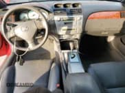 ✅ 2006 Toyota Solara SLE • VIN: 4T1FA38P56U076742 • Lot: 90934095. Wystawiony na Copart z przebiegiem 239 395 mil. Bezpłatny archiwum sprzedaży aukcyjnych z USA i szczegółowy raport historii pojazdu na DreamBid. Zdjęcie 8.