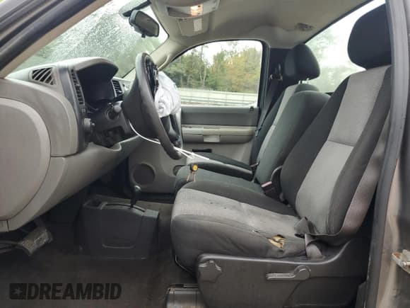 ✅ 2008 Chevrolet Silverado 1500 Work Truck • VIN: 1GCEK14X78Z287082 • Lot: 73227224. Listed on Copart with 133,923 mi. Free auction sales archive from the USA and detailed vehicle history report at DreamBid. Image 7.