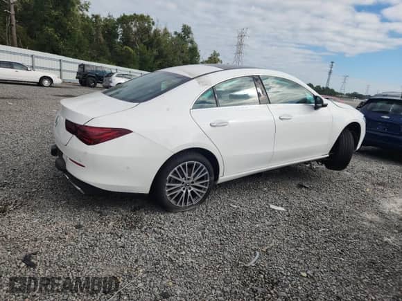 2025 Mercedes-Benz CLA 250 с VIN W1K5J4GB7SN521987, выставлен на аукционе Copart как лот 89505495 с пробегом 23 550 миль миль и На запчасти • Non repairable. История ставок и продаж доступна на DreamBid. Изображение 3.