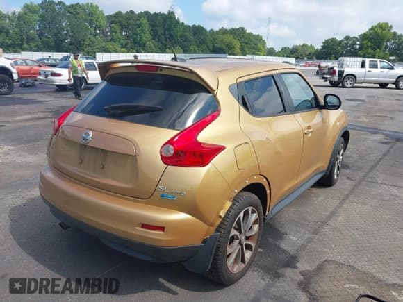 ✅ 2014 Nissan Juke Nismo • VIN: JN8AF5MV1ET364363 • Lot: 42657790. Wystawiony na IAAI z przebiegiem 173 536 mil. Bezpłatny archiwum sprzedaży aukcyjnych z USA i szczegółowy raport historii pojazdu na DreamBid. Zdjęcie 4.