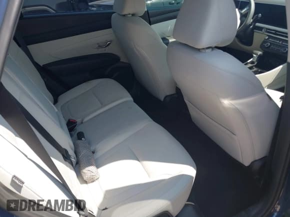 ✅ 2025 Hyundai Tucson SE • VIN: 5NMJA3DE5SH506290 • Lot: 43154116. Wystawiony na IAAI z przebiegiem 13 825 mil. Bezpłatny archiwum sprzedaży aukcyjnych z USA i szczegółowy raport historii pojazdu na DreamBid. Zdjęcie 8.