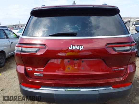 ✅ 2022 Jeep Grand Cherokee Limited • VIN: 1C4RJKBG4N8506269 • Lot: 41892578. Listed on IAAI with 56,133 mi. Free auction sales archive from the USA and detailed vehicle history report at DreamBid. Image 17.