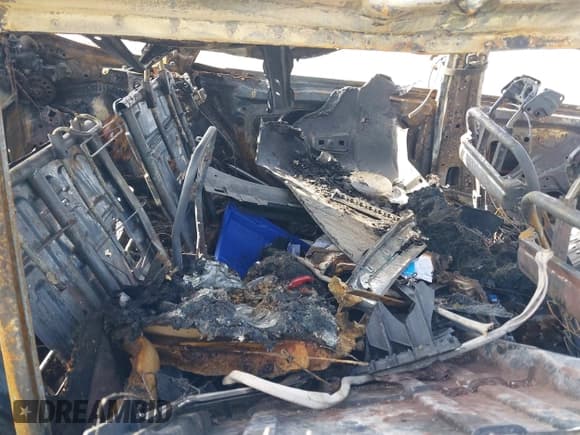 ✅ 2017 Subaru Outback Touring • VIN: 4S4BSATC8H3383383 • Лот: 41663387. Опубликован ранее на IAAI с пробегом 43 000 миль. Бесплатный доступ к архиву аукционных продаж из США и подробный отчёт об истории автомобиля на DreamBid. Изображение 8.