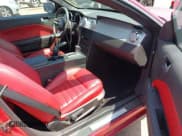 ✅ 2005 Ford Mustang GT Deluxe • VIN: 1ZVFT82H355164563 • Lot: 42190685. Listed on IAAI with 40,341 mi. Free auction sales archive from the USA and detailed vehicle history report at DreamBid. Image 5.