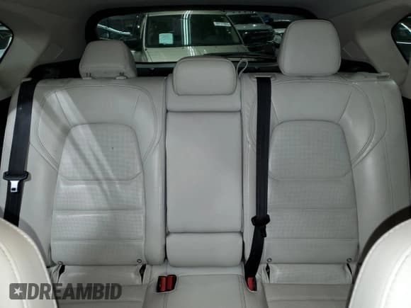 ✅ 2018 Mazda CX-5 Grand Touring • VIN: JM3KFBDM8J0300295 • Лот: 82679295. Опубликован ранее на Copart с пробегом 80 838 миль. Бесплатный доступ к архиву аукционных продаж из США и подробный отчёт об истории автомобиля на DreamBid. Изображение 10.