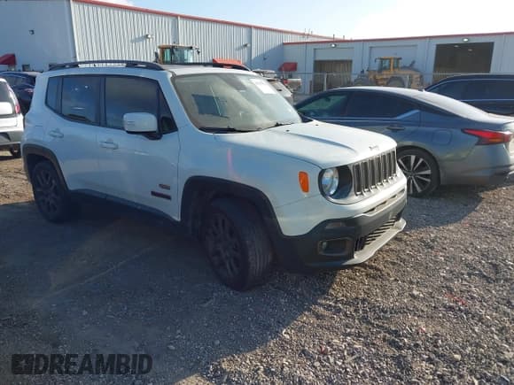 ✅ 2016 Jeep Renegade Latitude • VIN: ZACCJABT5GPD77192 • Лот: 42795562. Опубликован ранее на IAAI с пробегом 82 590 миль. Бесплатный доступ к архиву аукционных продаж из США и подробный отчёт об истории автомобиля на DreamBid. Изображение 1.