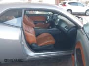 ✅ 2015 Dodge Challenger SRT 392 • VIN: 2C3CDZDJ9FH714212 • Lot: 43531322. Wystawiony na IAAI z przebiegiem 79 828 mil. Bezpłatny archiwum sprzedaży aukcyjnych z USA i szczegółowy raport historii pojazdu na DreamBid. Zdjęcie 5.