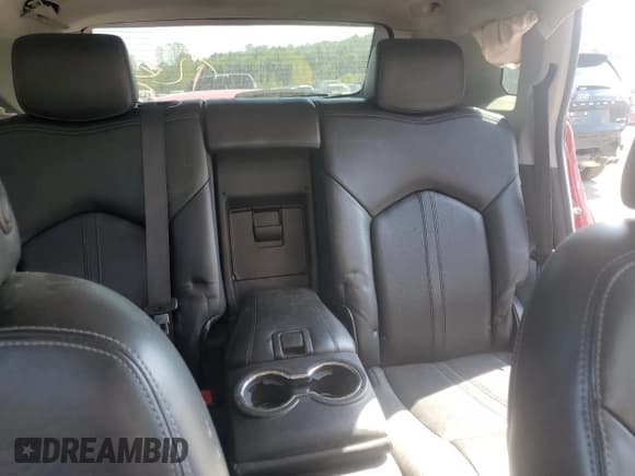 ✅ 2015 Cadillac SRX Performance Collection • VIN: 3GYFNCE31FS571914 • Лот: 84629625. Опубликован ранее на Copart с пробегом 173 373 миль. Бесплатный доступ к архиву аукционных продаж из США и подробный отчёт об истории автомобиля на DreamBid. Изображение 10.