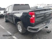 ✅ 2022 Chevrolet Silverado 1500 Work Truck • VIN: 1GCPAAEKXNZ620093 • Lot: 41507676. Wystawiony na IAAI z przebiegiem 34 699 mil. Bezpłatny archiwum sprzedaży aukcyjnych z USA i szczegółowy raport historii pojazdu na DreamBid. Zdjęcie 3.