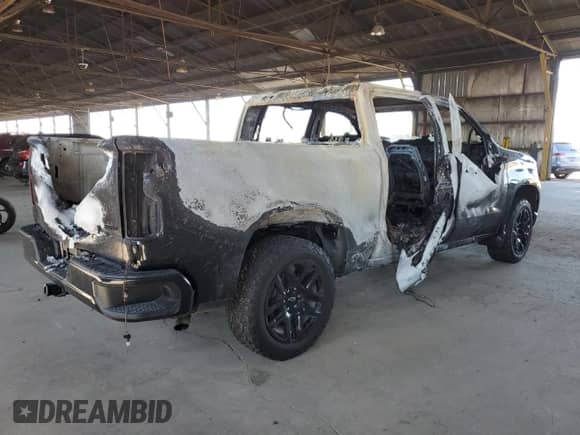 2023 Chevrolet Silverado 1500 Custom z VIN 3GCPDBEK1PG236610, wystawiony jako Copart lot #63815185 z przebiegiem Nie podano mil oraz Szkoda całkowita • Salvage title. Historia ofert i sprzedaży dostępna na DreamBid. Obrazek 3.