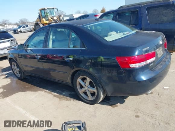 ✅ 2007 Hyundai Sonata SE • VIN: 5NPEU46F77H272894 • Лот: 41527867. Опубликован ранее на IAAI с пробегом 113 748 миль. Бесплатный доступ к архиву аукционных продаж из США и подробный отчёт об истории автомобиля на DreamBid. Изображение 3.