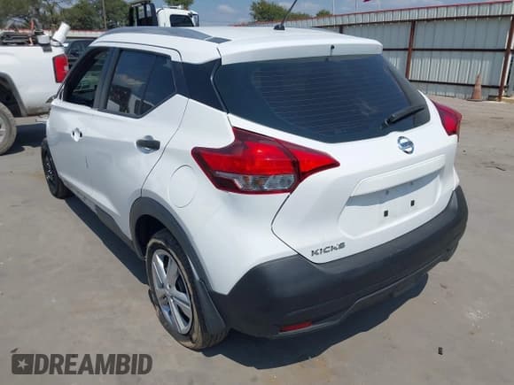 ✅ 2019 Nissan Kicks SR • VIN: 3N1CP5CU8KL548454 • Лот: 43255943. Опубликован ранее на IAAI с пробегом 72 290 миль. Бесплатный доступ к архиву аукционных продаж из США и подробный отчёт об истории автомобиля на DreamBid. Изображение 3.